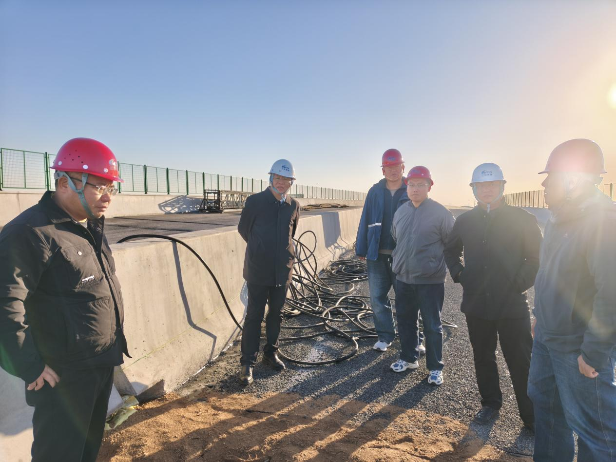 江苏海建开展重点项目现场检查活动(图2)