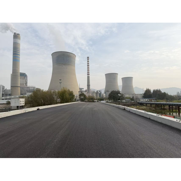 洪门大桥新建工程沥青上面层施工完工