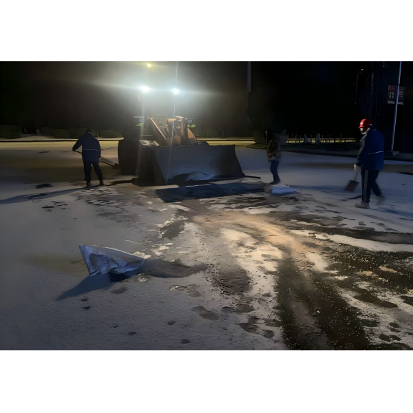 通仁分公司高效完成除雪保畅任务