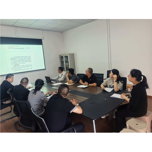 江苏海建港通分公司召开根治欠薪专题宣贯会