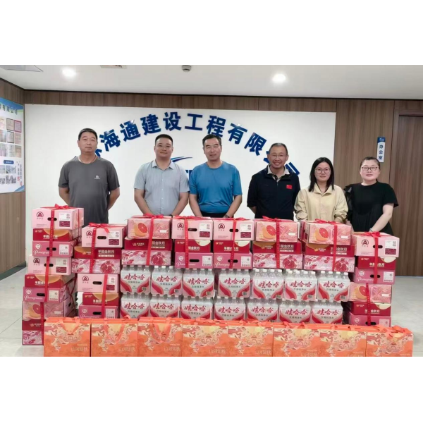 情满中秋 致敬坚守 ——交建分公司中秋慰问走进一线班组